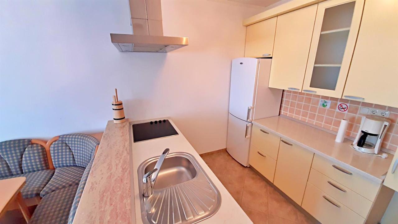 Apartments Stare Duce 6 Omiš Exterior foto